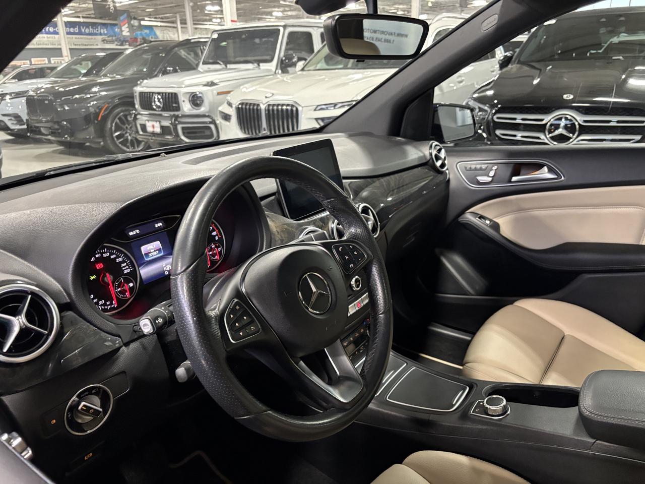 2018 Mercedes-Benz B-Class B250|4MATIC|SPORTSTOURER|NAV|CREAMLEATHER|SUNROOF| Photo
