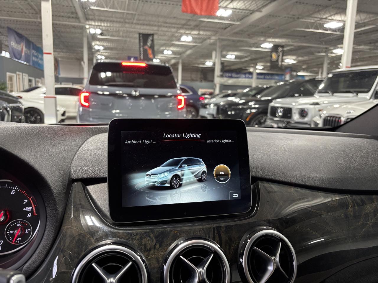 2018 Mercedes-Benz B-Class B250|4MATIC|SPORTSTOURER|NAV|CREAMLEATHER|SUNROOF| Photo