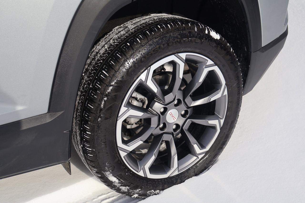 2025 GMC Terrain AWD Elevation | | Remote Start | Photo