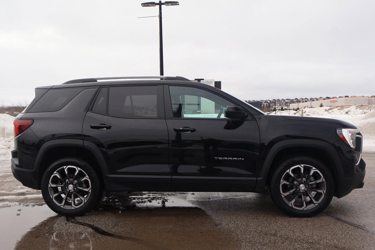 2025 GMC Terrain AWD Elevation | | Heated Steering | Photo