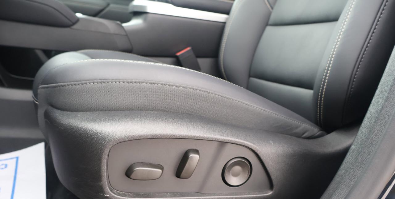 2025 GMC Terrain AWD Elevation | | Heated Steering | Photo