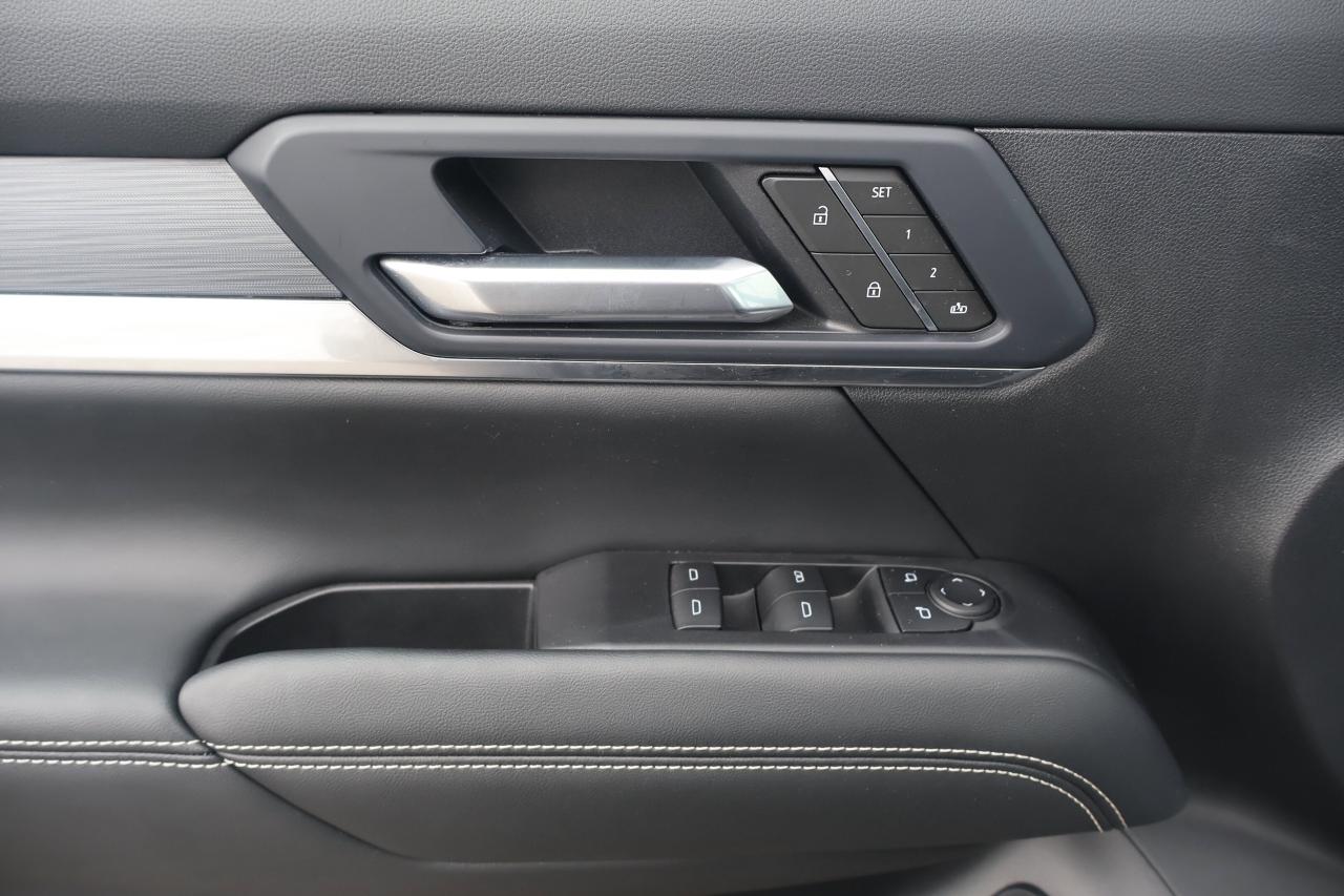 2025 GMC Terrain AWD Elevation | | Heated Steering | Photo