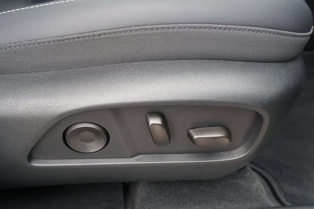 2025 GMC Terrain AWD Elevation | | Heated Steering | Photo