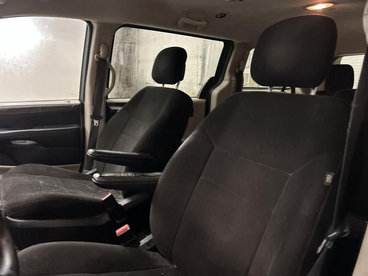 2012 Dodge Grand Caravan SE | 7-PASS |KEYLESS ENTRY | STOW N GO | CD PLAYER Photo2