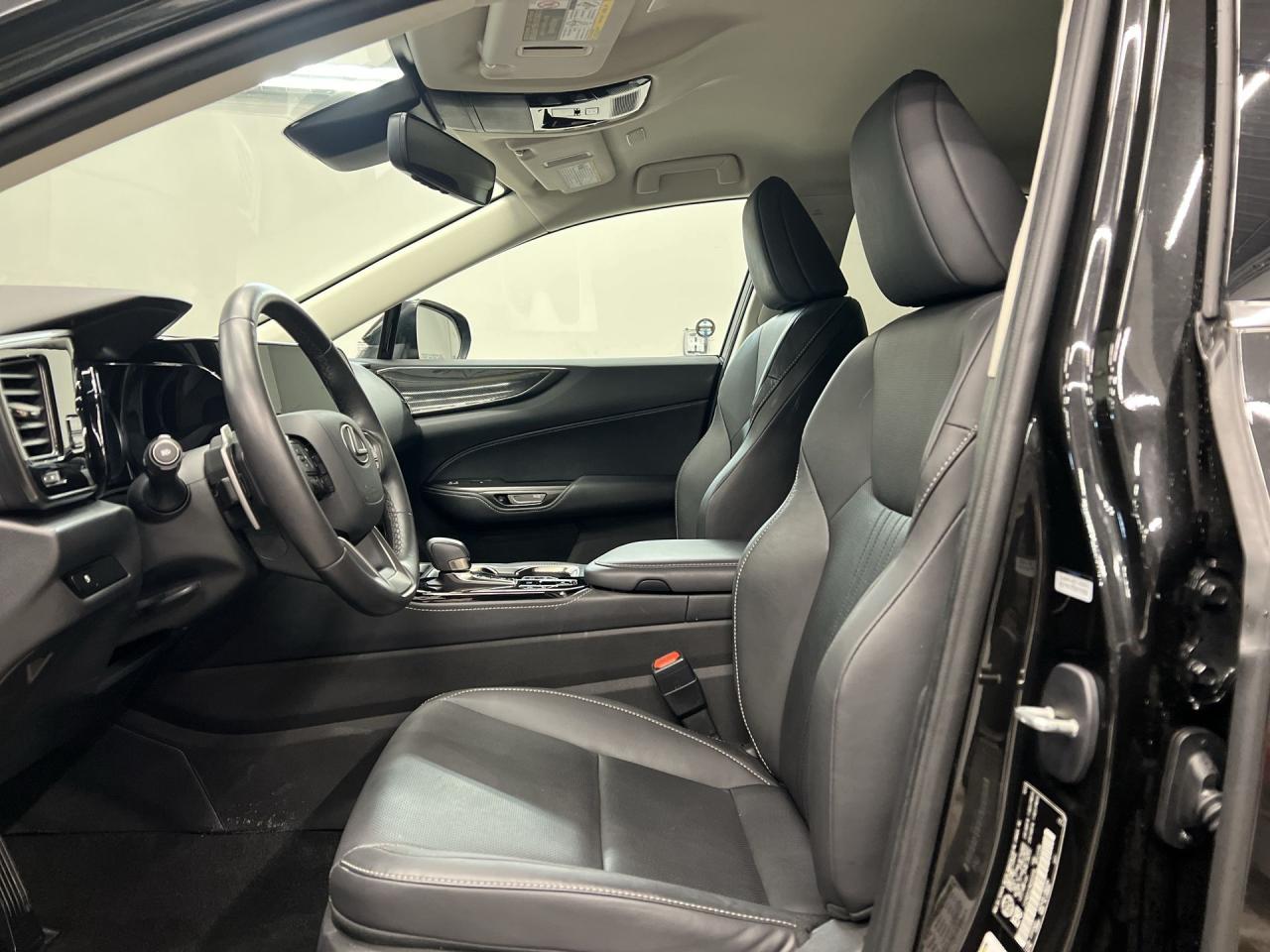 2022 Lexus NX 250 AWD | HTD LEATHER | CARPLAY | 18IN ALLOYS Photo