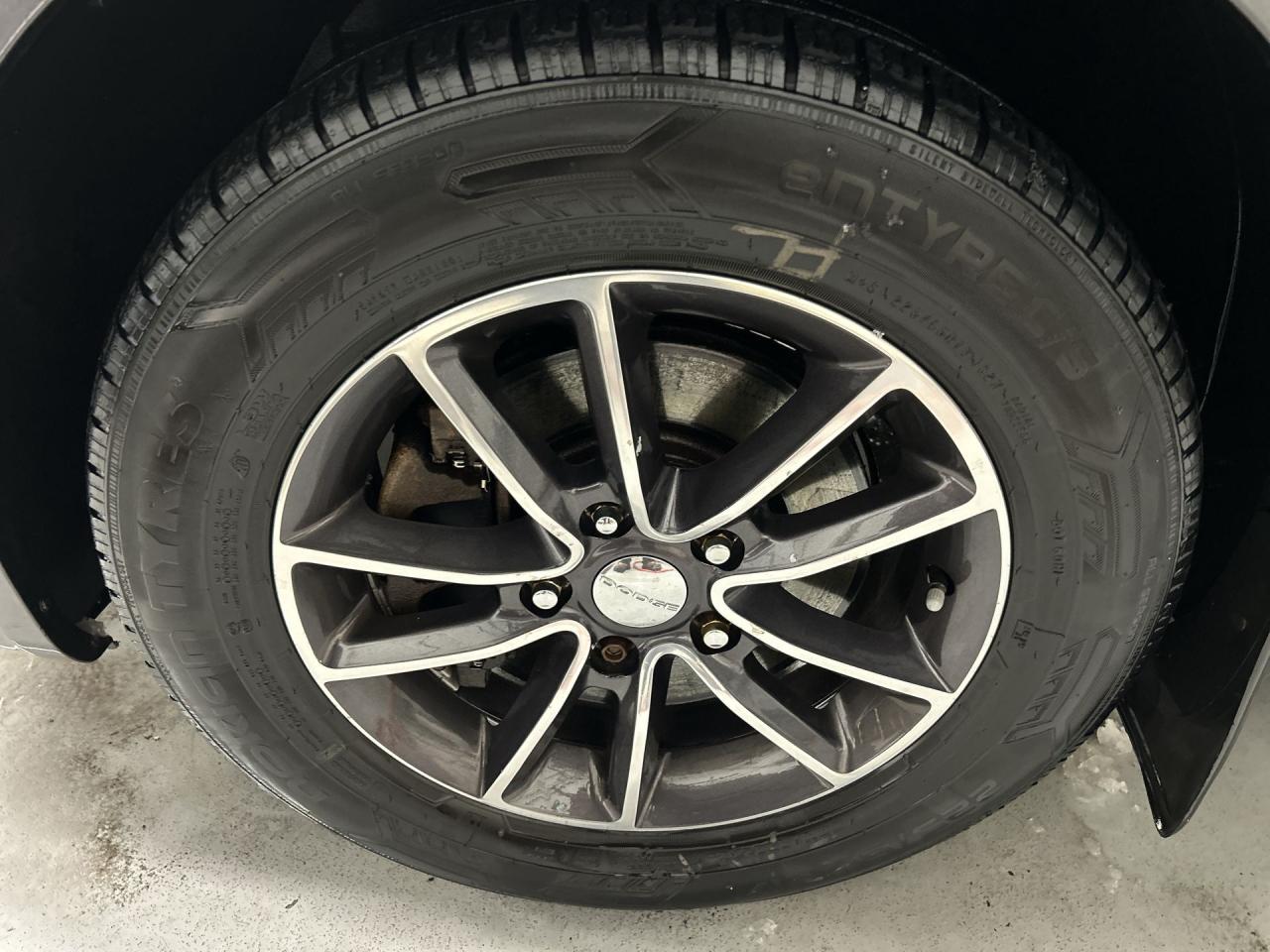 2017 Dodge Grand Caravan PREMIUM PLUS |7-PASS |LEATHER | ALLOYS | BLUETOOTH Photo