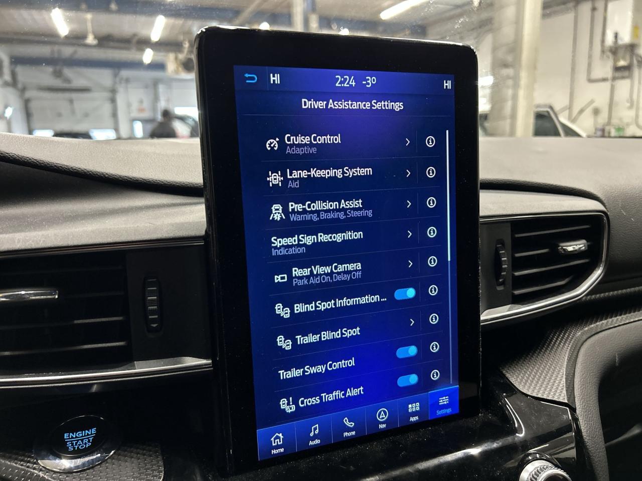 2022 Ford Explorer ST AWD | 400HP | MASSAGE | LEATHER | PANO ROOF Photo4