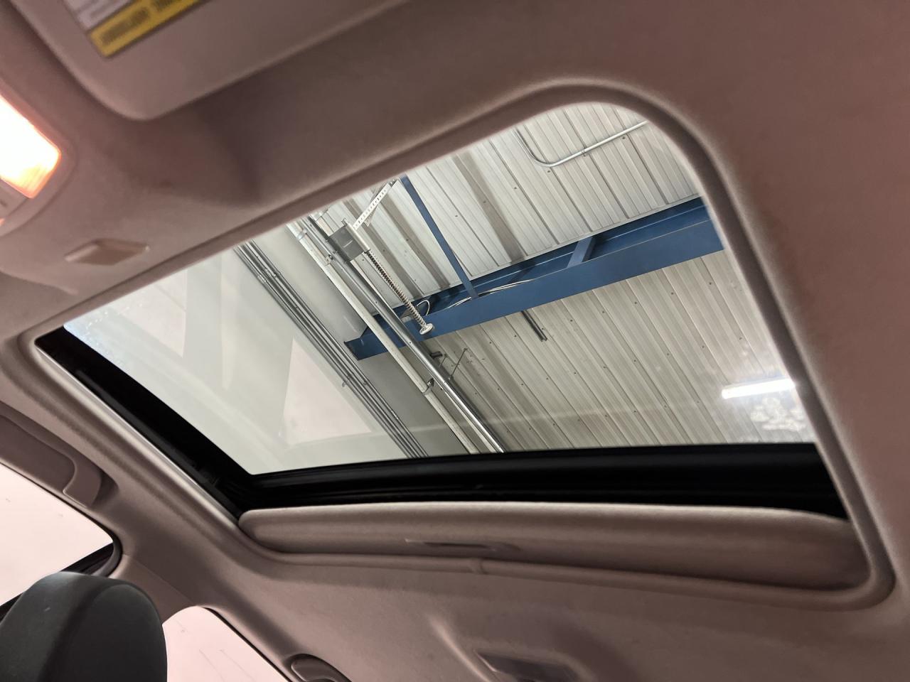 2013 Mazda MAZDA3 Sport GS | LOW KMS! | SUNROOF | HTD SEATS | 16IN ALLOYS Photo