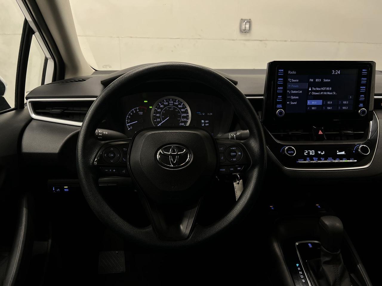 2022 Toyota Corolla LE | HEATED SEATS | CARPLAY | ADAPT. CRUISE | A/C Photo