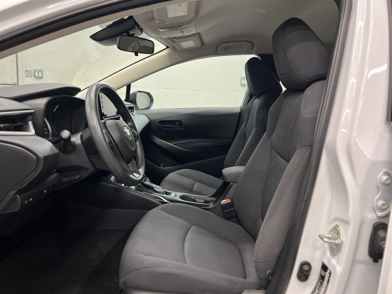 2022 Toyota Corolla LE | HEATED SEATS | CARPLAY | ADAPT. CRUISE | A/C Photo