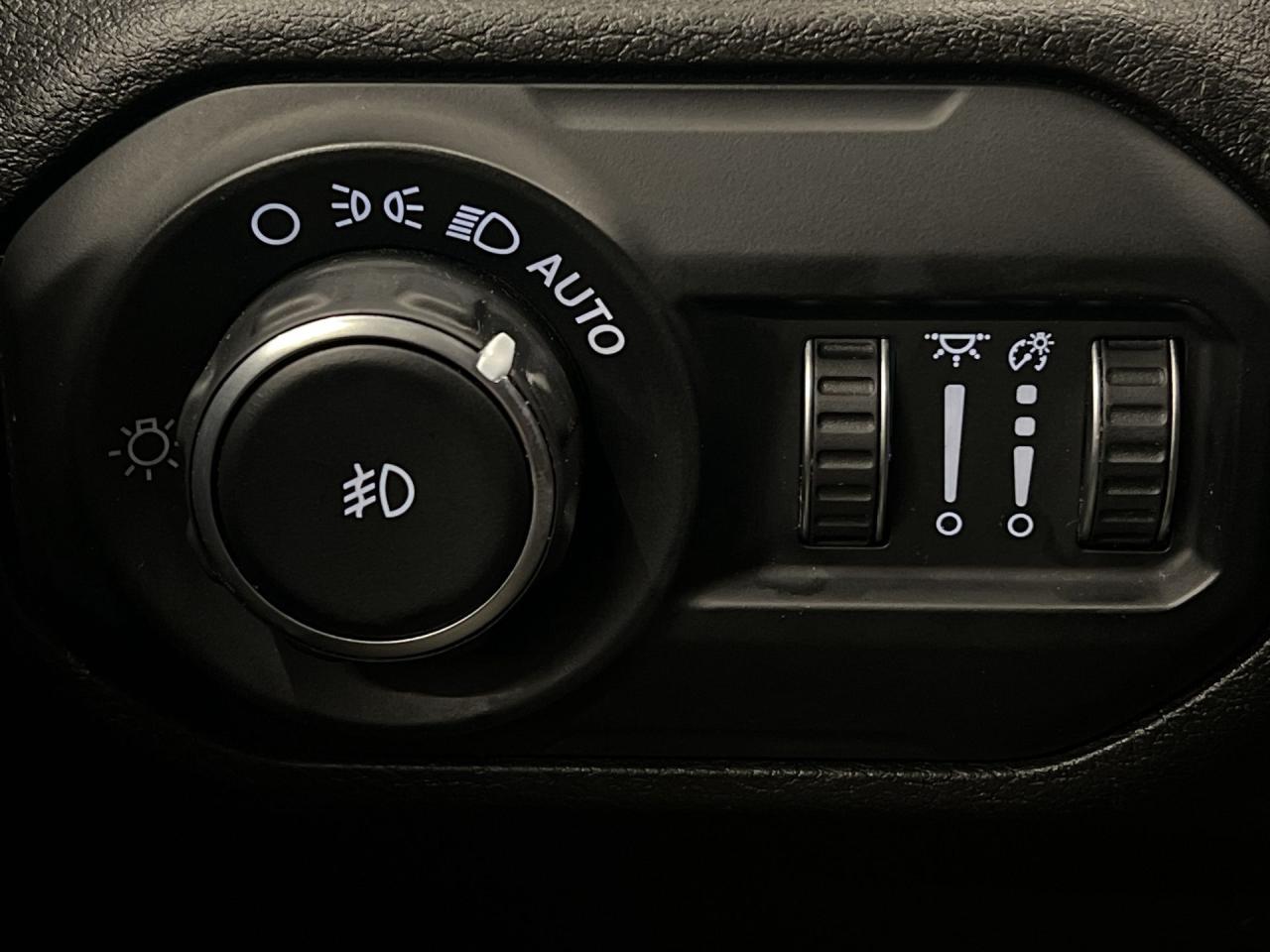 2019 Jeep Wrangler Unlimited 4X4 | HTD SEATS |REMOTE START | ALLOYS | HARDTOP Photo