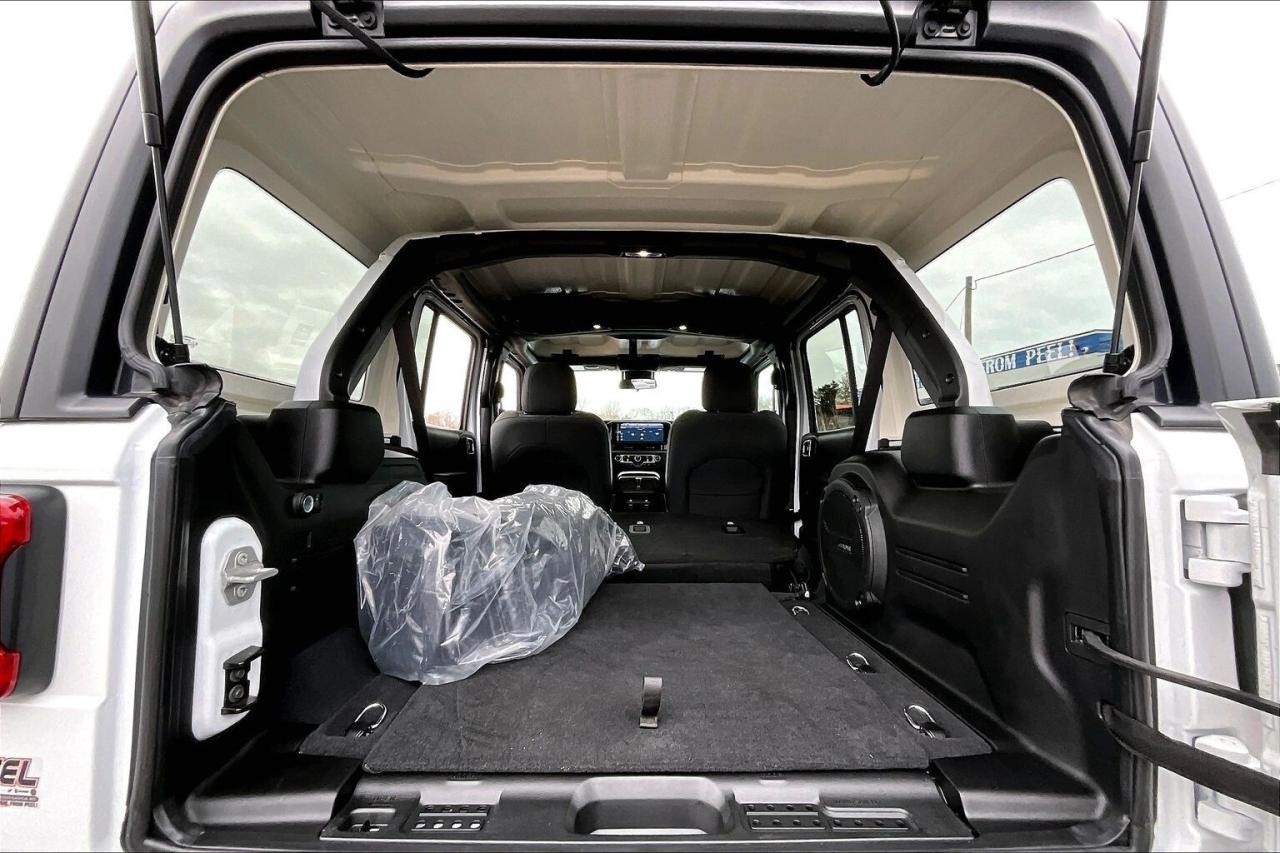 2024 Jeep Wrangler Willys 4Dr |Heated Seats |Alpine |SafetyGroup |4X4 Photo