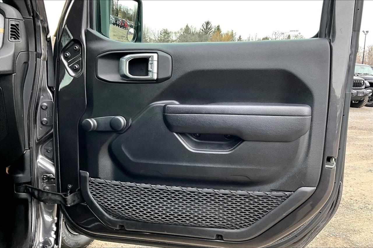 2024 Jeep Wrangler Sport 4Dr | 12" Screen | HardTop | 4X4 Photo