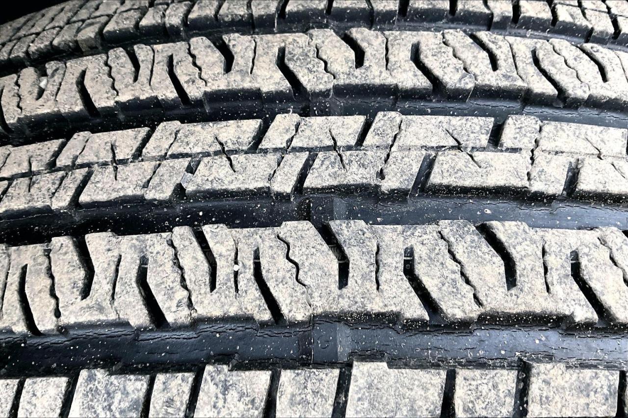 2024 Jeep Wrangler Sport 4Dr | 12" Screen | HardTop | 4X4 Photo