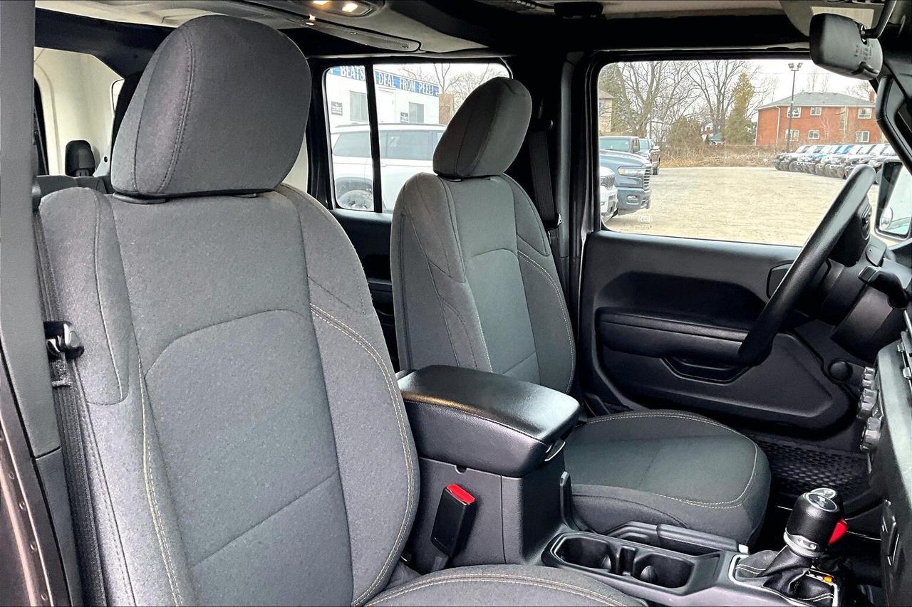 2024 Jeep Wrangler Sport 4Dr | 12" Screen | HardTop | 4X4 Photo