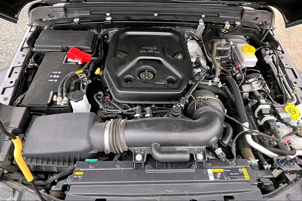 2024 Jeep Wrangler Sport 4Dr | 12" Screen | HardTop | 4X4 Photo