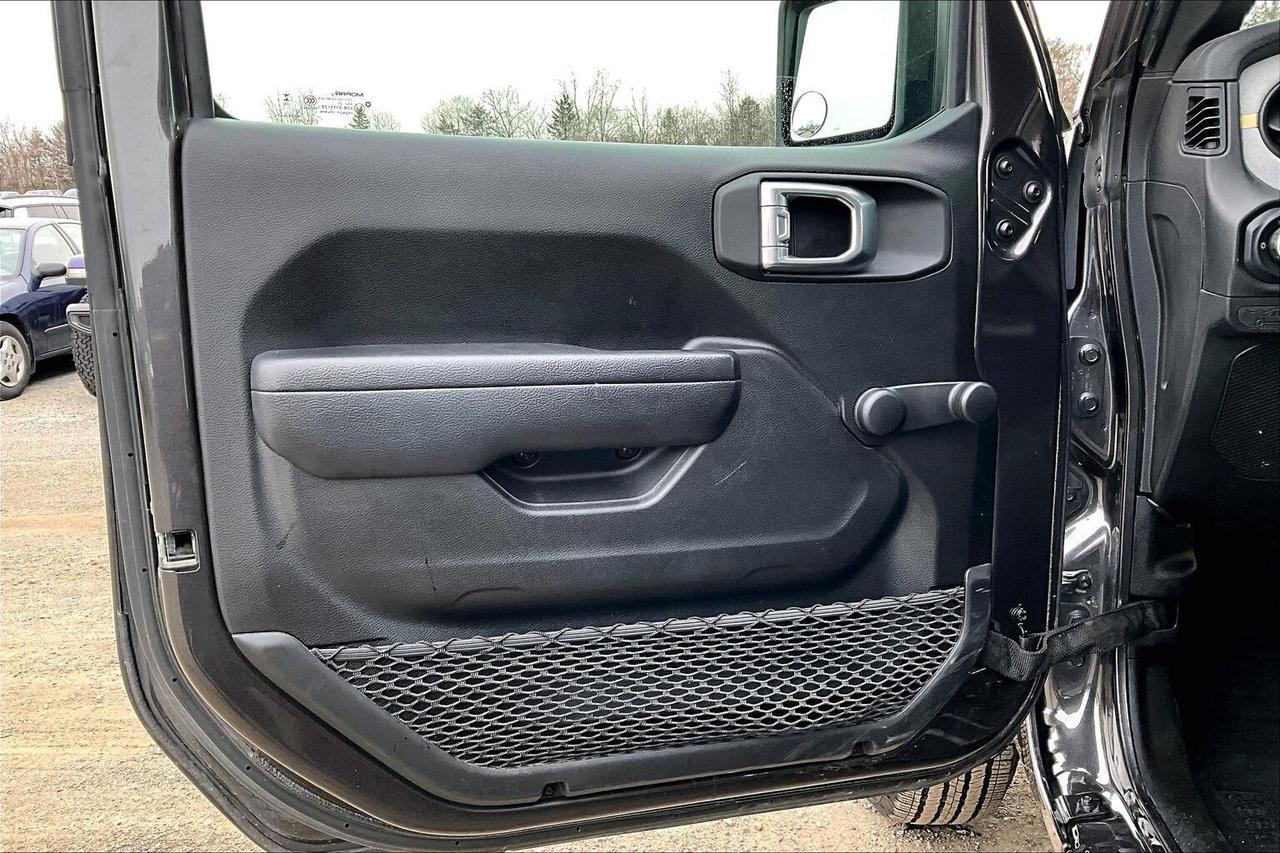 2024 Jeep Wrangler Sport 4Dr | 12" Screen | HardTop | 4X4 Photo