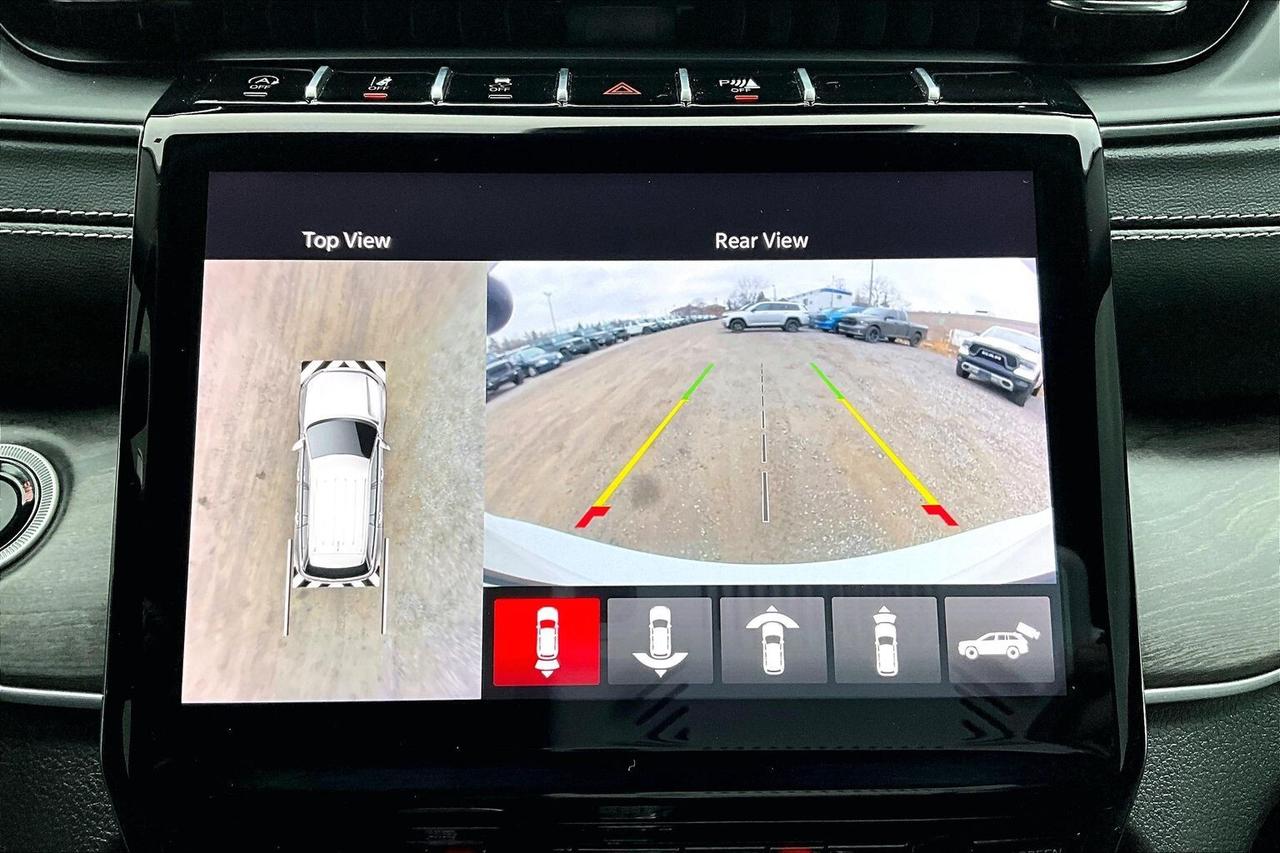 2024 Jeep Grand Cherokee L Limited | BlackAppearance | LuxTech | Alpine | 4X4 Photo