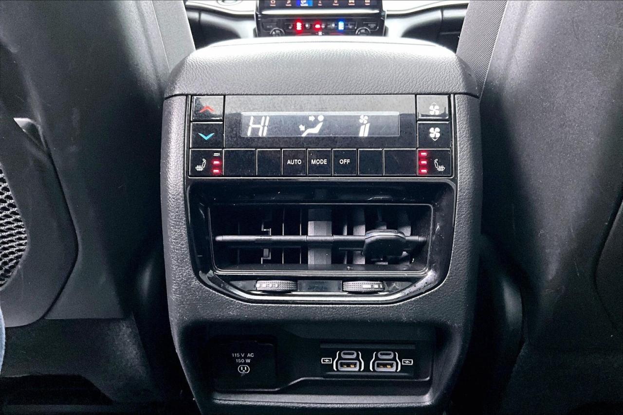 2024 Jeep Grand Cherokee L Limited | BlackAppearance | LuxTech | Alpine | 4X4 Photo