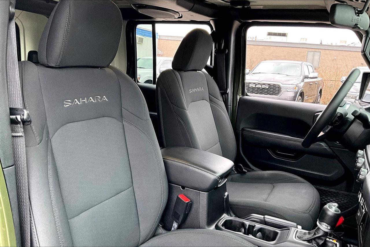 2021 Jeep Wrangler Sahara | Heated Cloth Seats | 7" Screen | 4X4 Photo