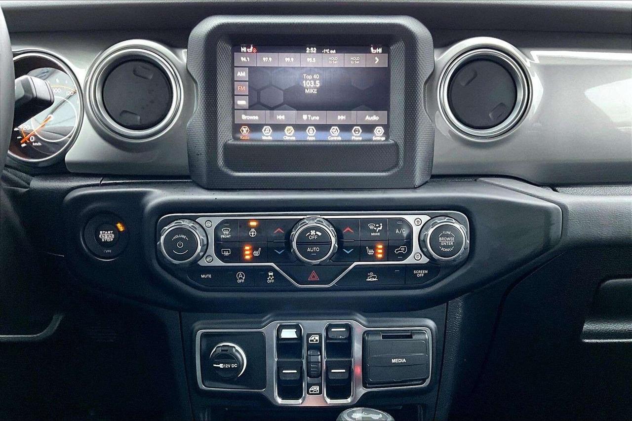 2021 Jeep Wrangler Sahara | Heated Cloth Seats | 7" Screen | 4X4 Photo