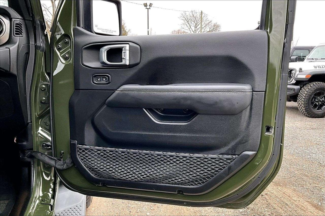 2021 Jeep Wrangler Sahara | Heated Cloth Seats | 7" Screen | 4X4 Photo