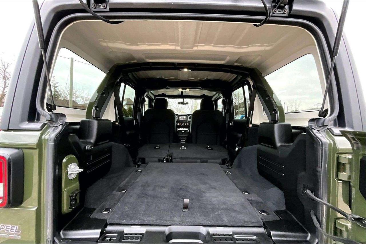 2021 Jeep Wrangler Sahara | Heated Cloth Seats | 7" Screen | 4X4 Photo