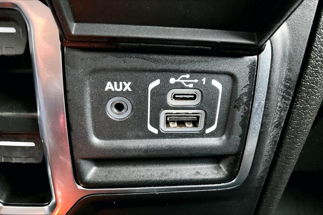 2024 Jeep Wrangler Sahara |Heated Cloth |12.3" NAV |Alpine |BSM |4X4 Photo