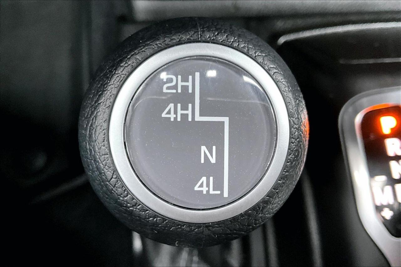 2024 Jeep Wrangler Sahara |Heated Cloth |12.3" NAV |Alpine |BSM |4X4 Photo