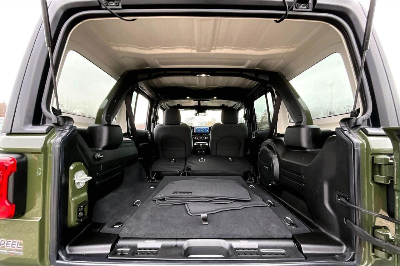 2024 Jeep Wrangler Sahara |Heated Cloth |12.3" NAV |Alpine |BSM |4X4 Photo