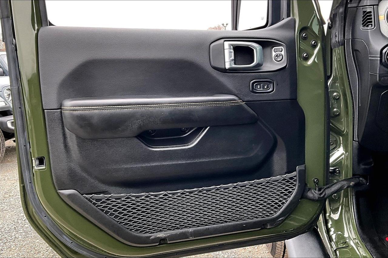 2024 Jeep Wrangler Sahara |Heated Cloth |12.3" NAV |Alpine |BSM |4X4 Photo