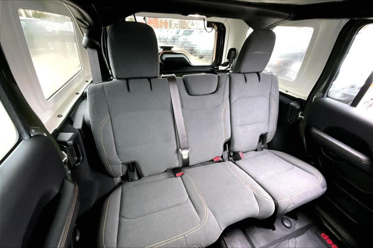 2024 Jeep Wrangler Sahara |Heated Cloth |12.3" NAV |Alpine |BSM |4X4 Photo