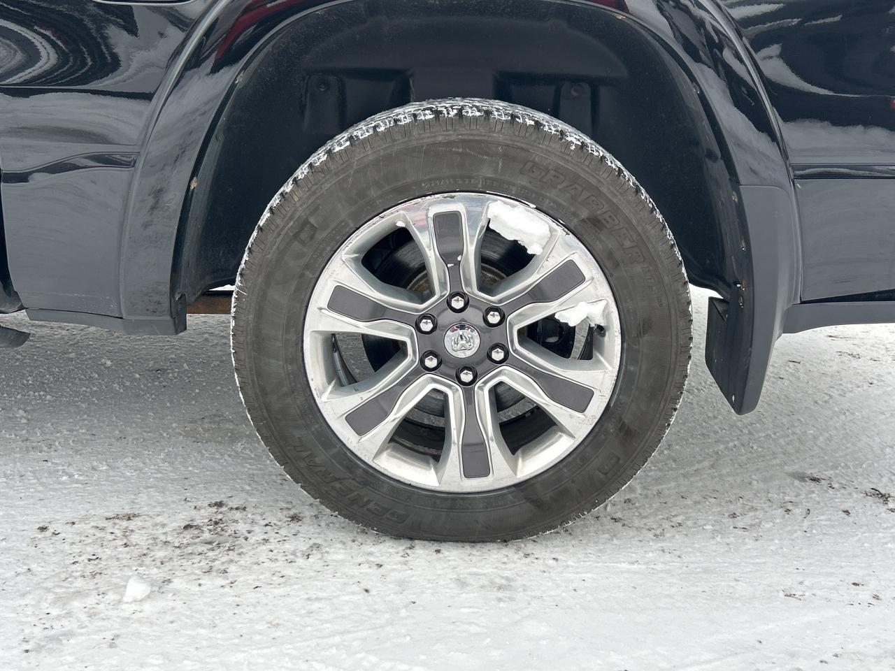 2019 RAM 1500 LARAMIE LONGHORN, FULLY LOADED, ALL THE TOYS! - Photo #10