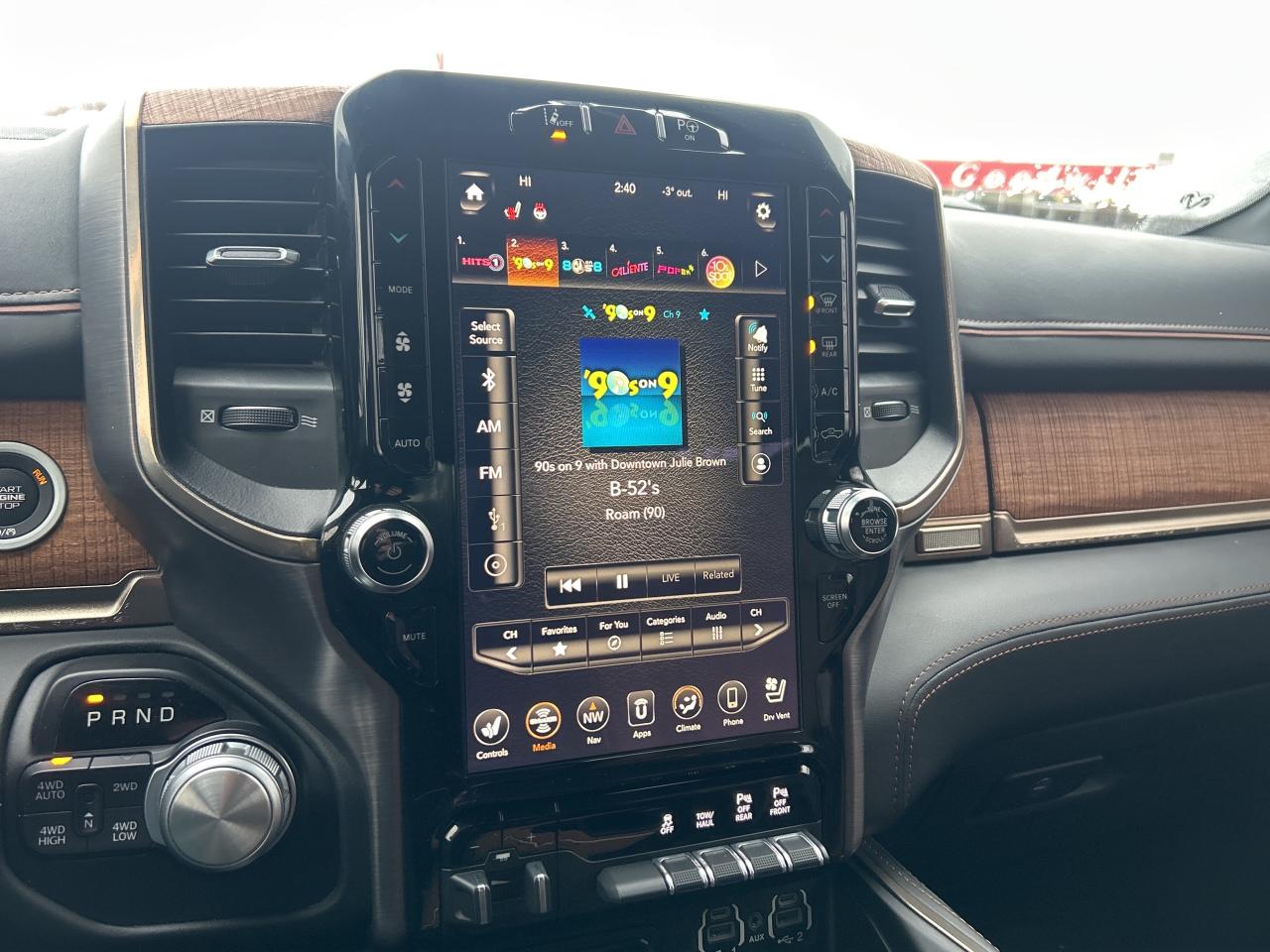 2019 RAM 1500 LARAMIE LONGHORN, FULLY LOADED, ALL THE TOYS! - Photo #19