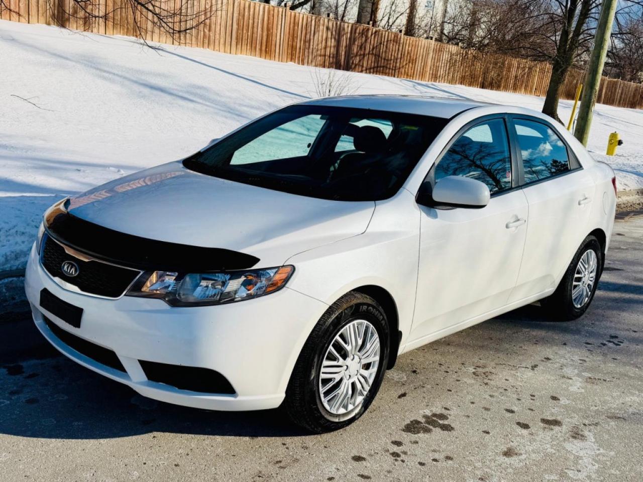 2011 Kia Forte LX Photo