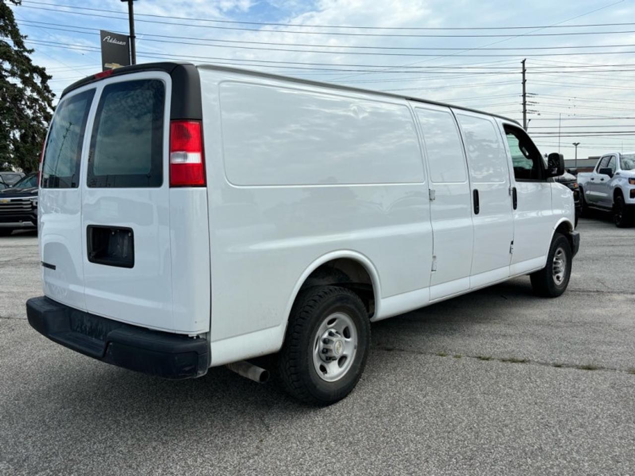 2021 Chevrolet Express Cargo Van WT RWD 2500 155  REAR CAM EXTENDED Photo4
