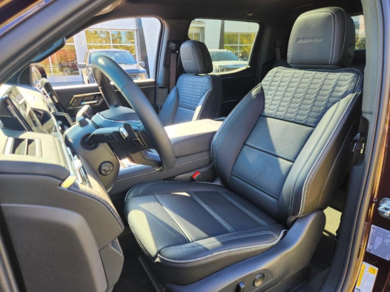 2025 GMC Sierra EV Denali Extended Range  - SuperCruise Photo