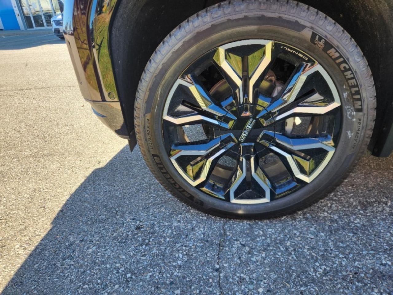 2025 GMC Sierra EV Denali Extended Range  - SuperCruise Photo