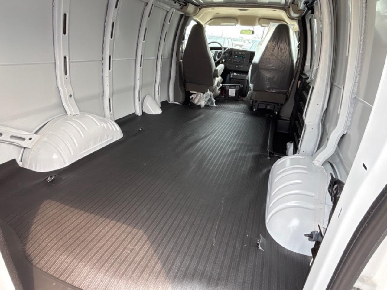 2025 GMC Savana Cargo Van 3500 135  -  Power Windows Photo