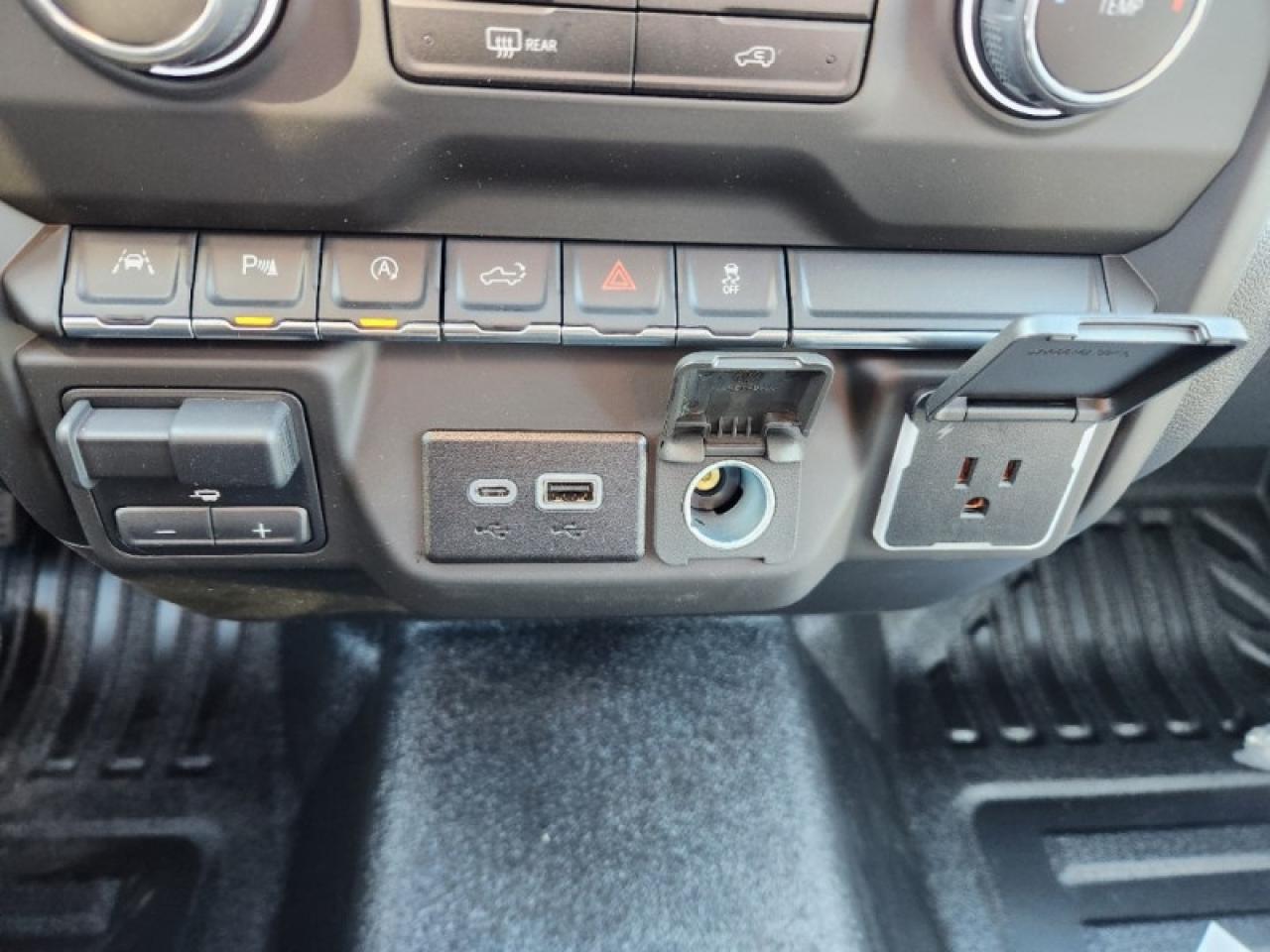 2025 Chevrolet Silverado 1500 Work Truck Photo