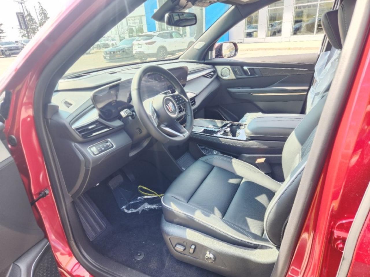 2025 Buick Enclave Avenir  - HUD -  Sunroof -  Cooled Seats Photo