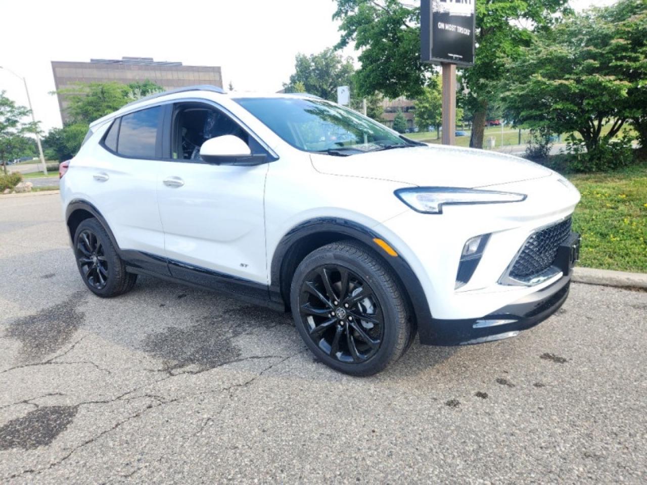 2026 Buick Encore GX Sport Touring  - Power Liftgate Photo2