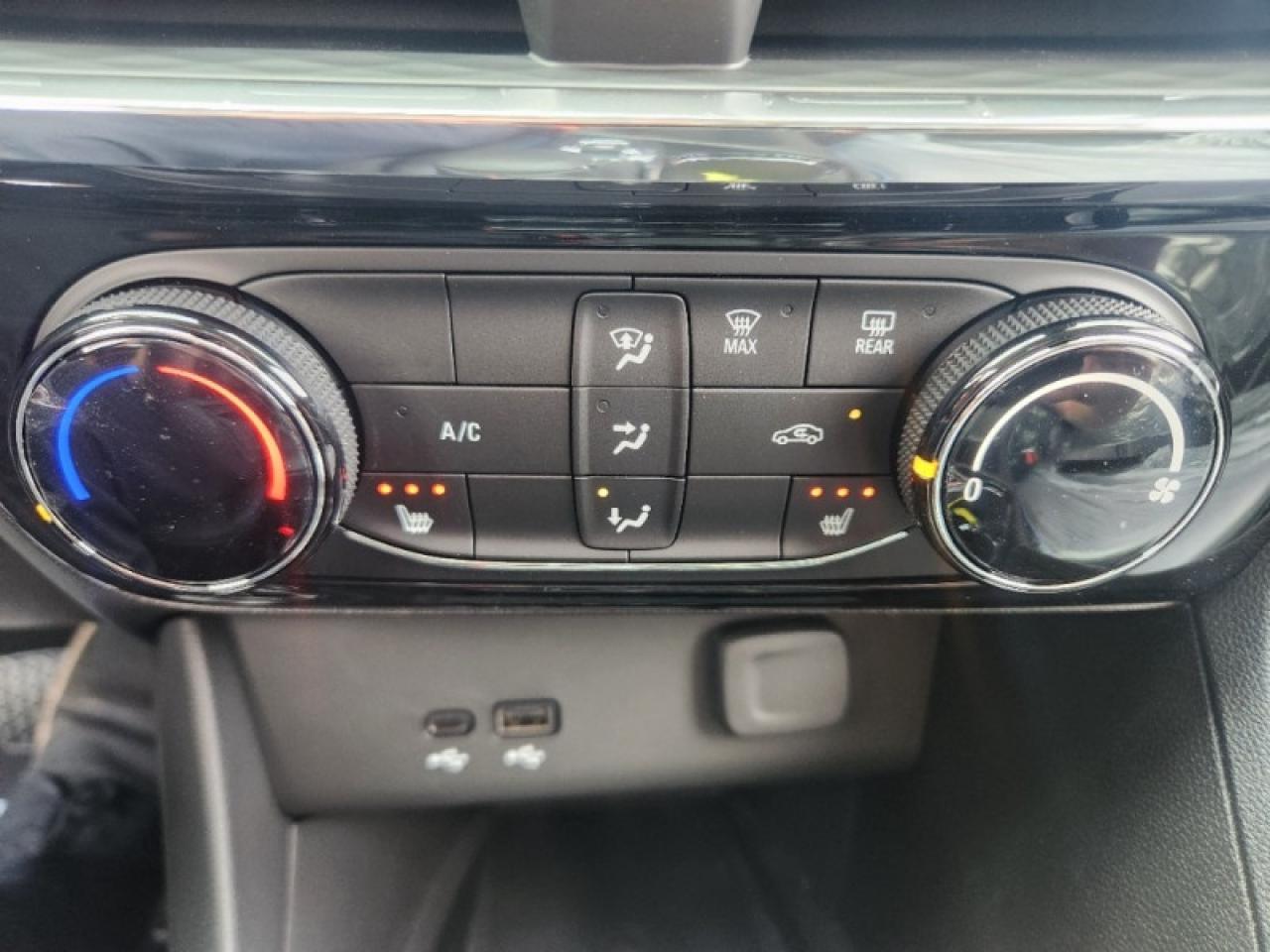 2026 Buick Encore GX Sport Touring  - Power Liftgate Photo