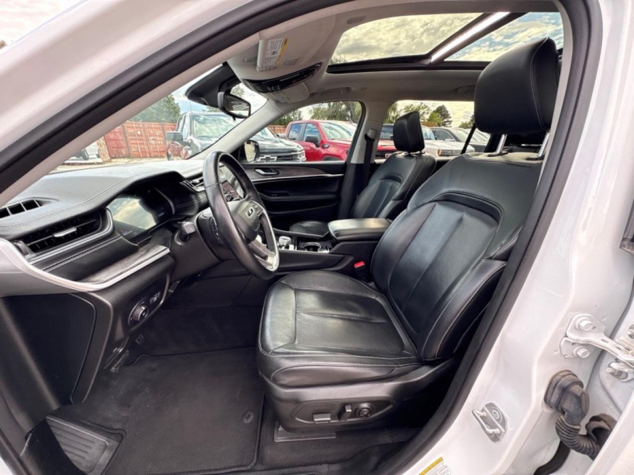 2021 Jeep Grand Cherokee L Limited  7 Pass| NAV|Pano Roof Photo