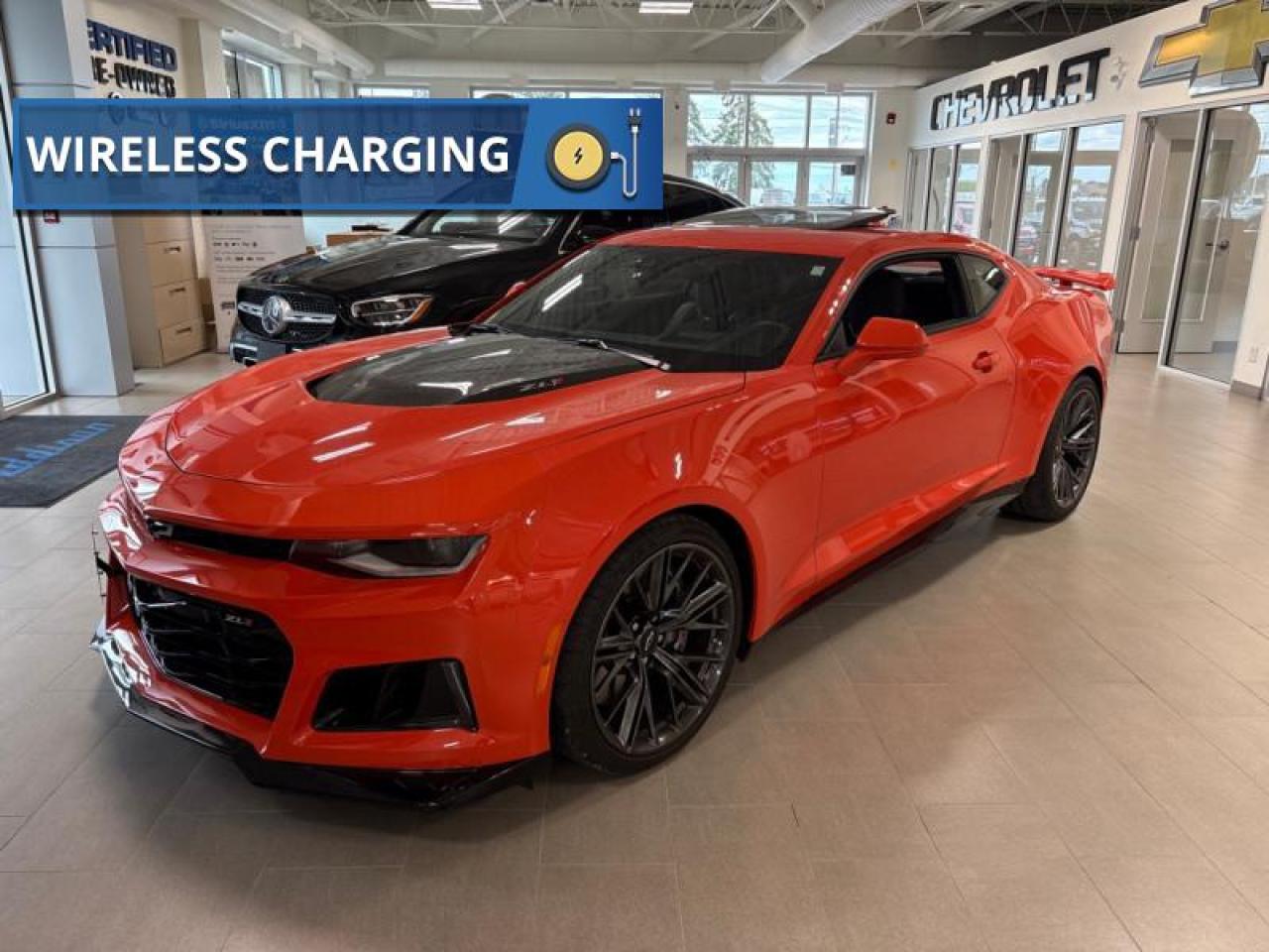 2020 Chevrolet Camaro ZL1  SUNROOF| CARBON HOOD|650HP Photo