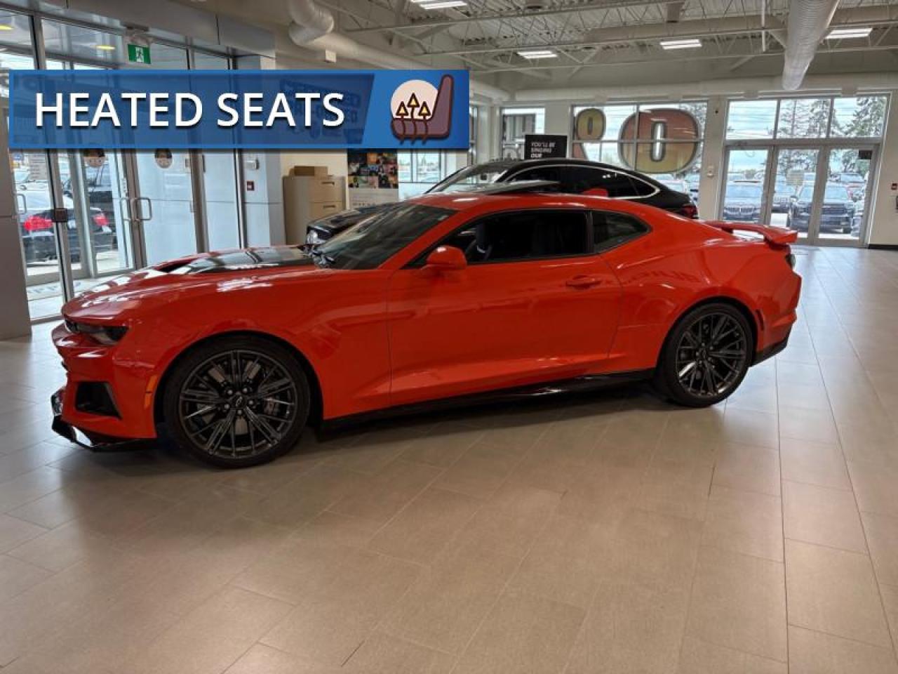 2020 Chevrolet Camaro ZL1  SUNROOF| CARBON HOOD|650HP Photo2
