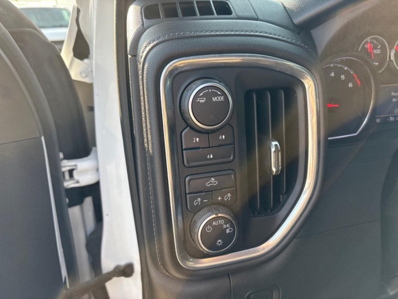 2023 Chevrolet Silverado 2500 HD LT  TOW MIRRORS| 6.6L V8 Photo