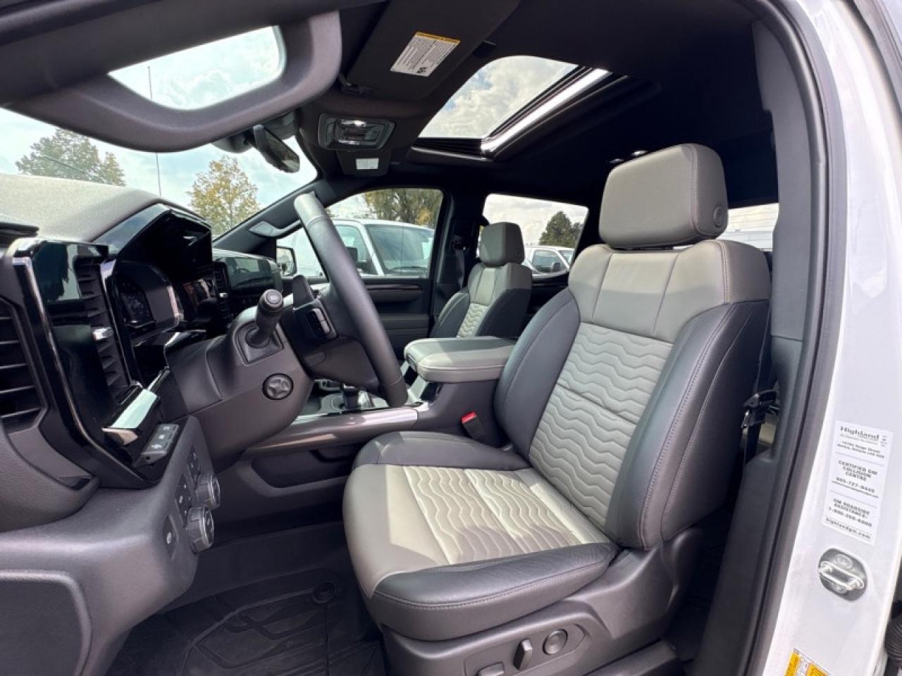 2024 Chevrolet Silverado 1500 ZR2  TECH PKG|SUNROOF 6.2L Photo