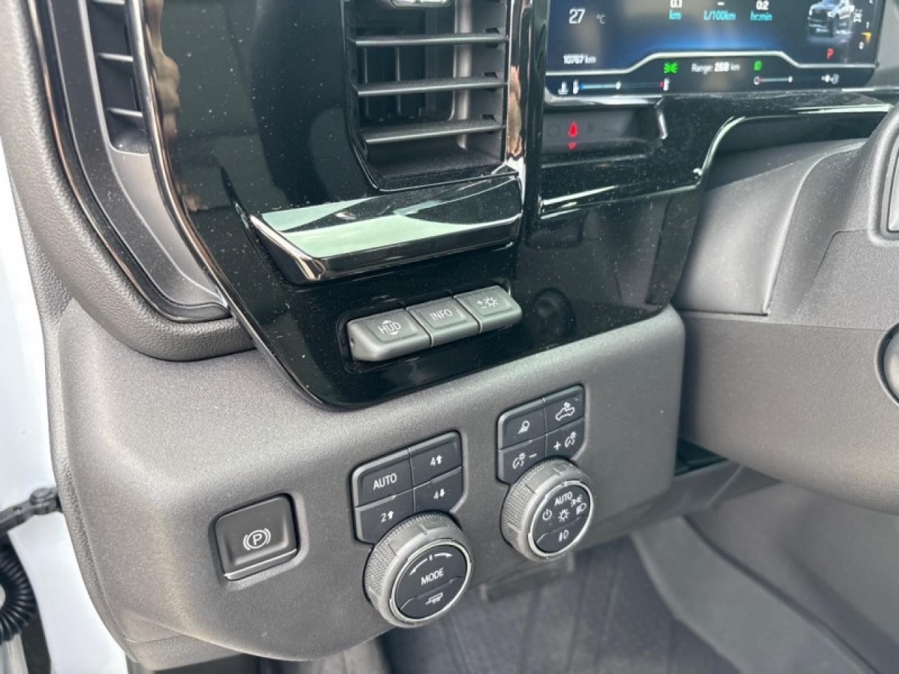 2024 Chevrolet Silverado 1500 ZR2  TECH PKG|SUNROOF 6.2L Photo