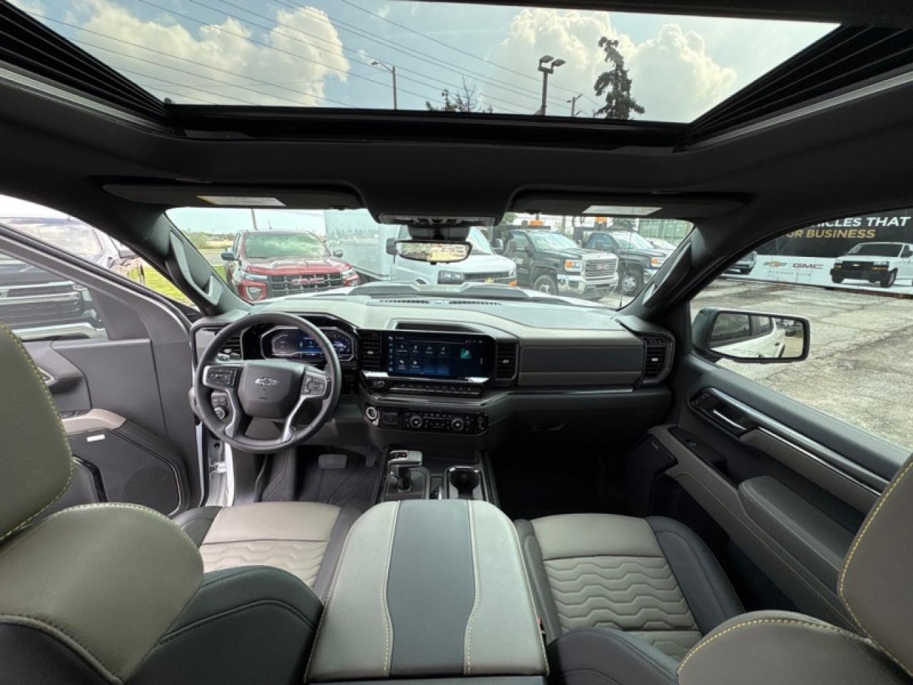 2024 Chevrolet Silverado 1500 ZR2  TECH PKG|SUNROOF 6.2L Photo